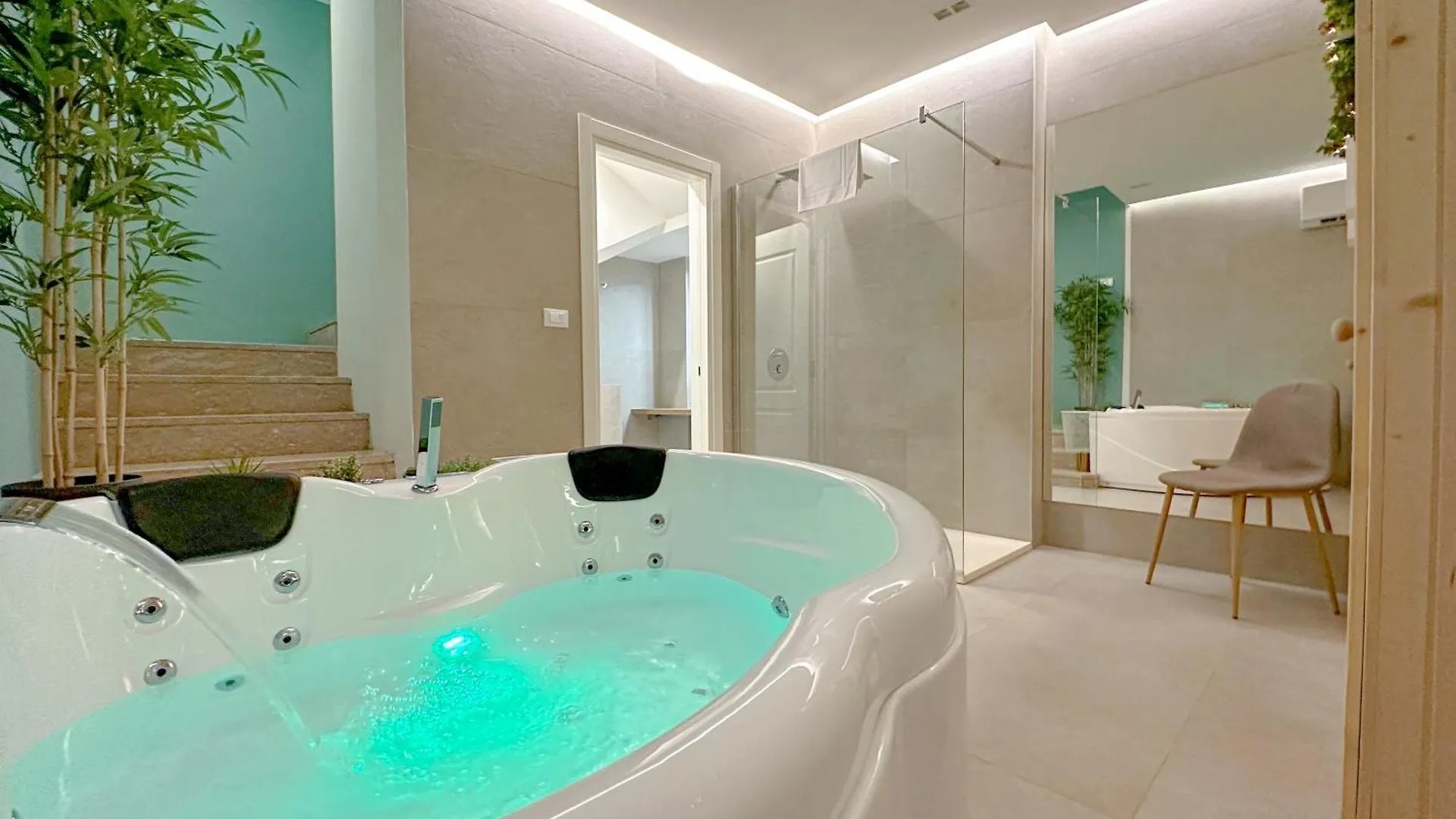 Banfi Luxury Spa - Sauna & Jacuzzi Milan Apartment