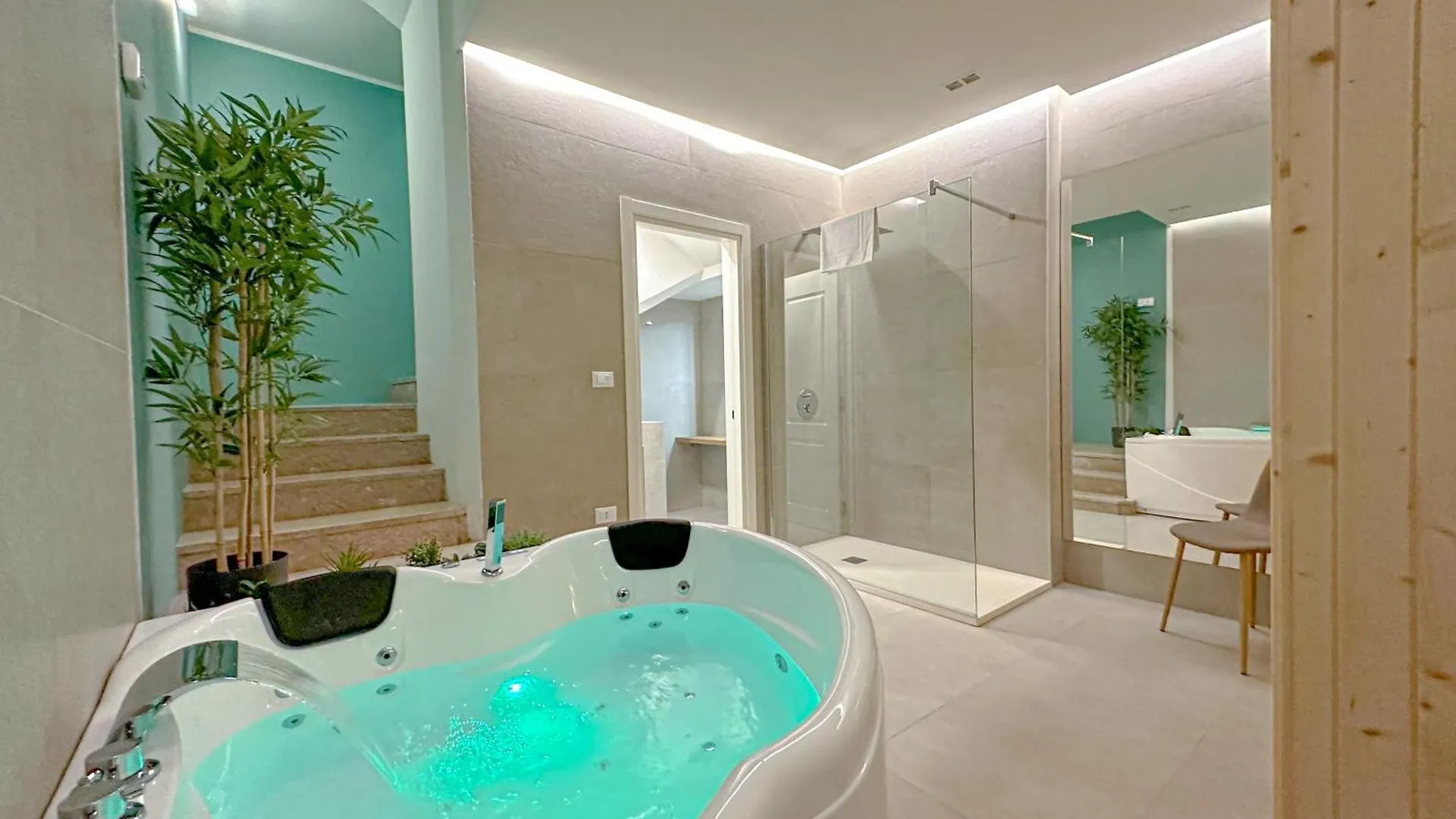 Banfi Luxury Spa - Sauna & Jacuzzi contacts